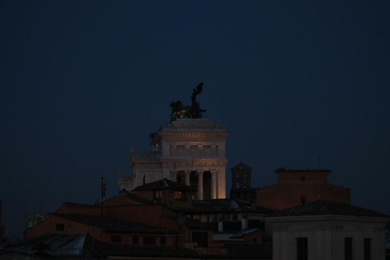 Bb Il Re Alla Reginella Guest House Rome Exterior photo